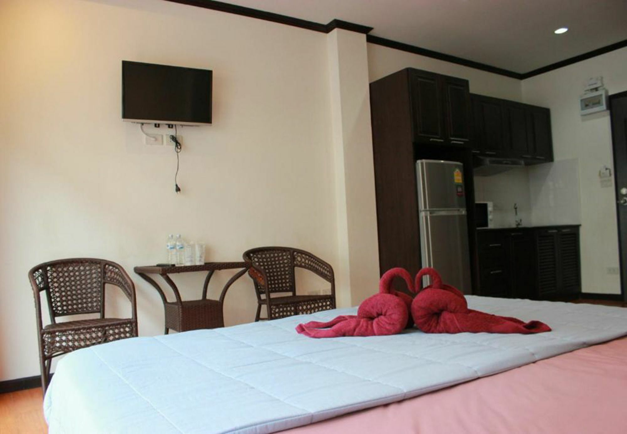 K&J Apartment Ban Nong Tabaek Exterior foto