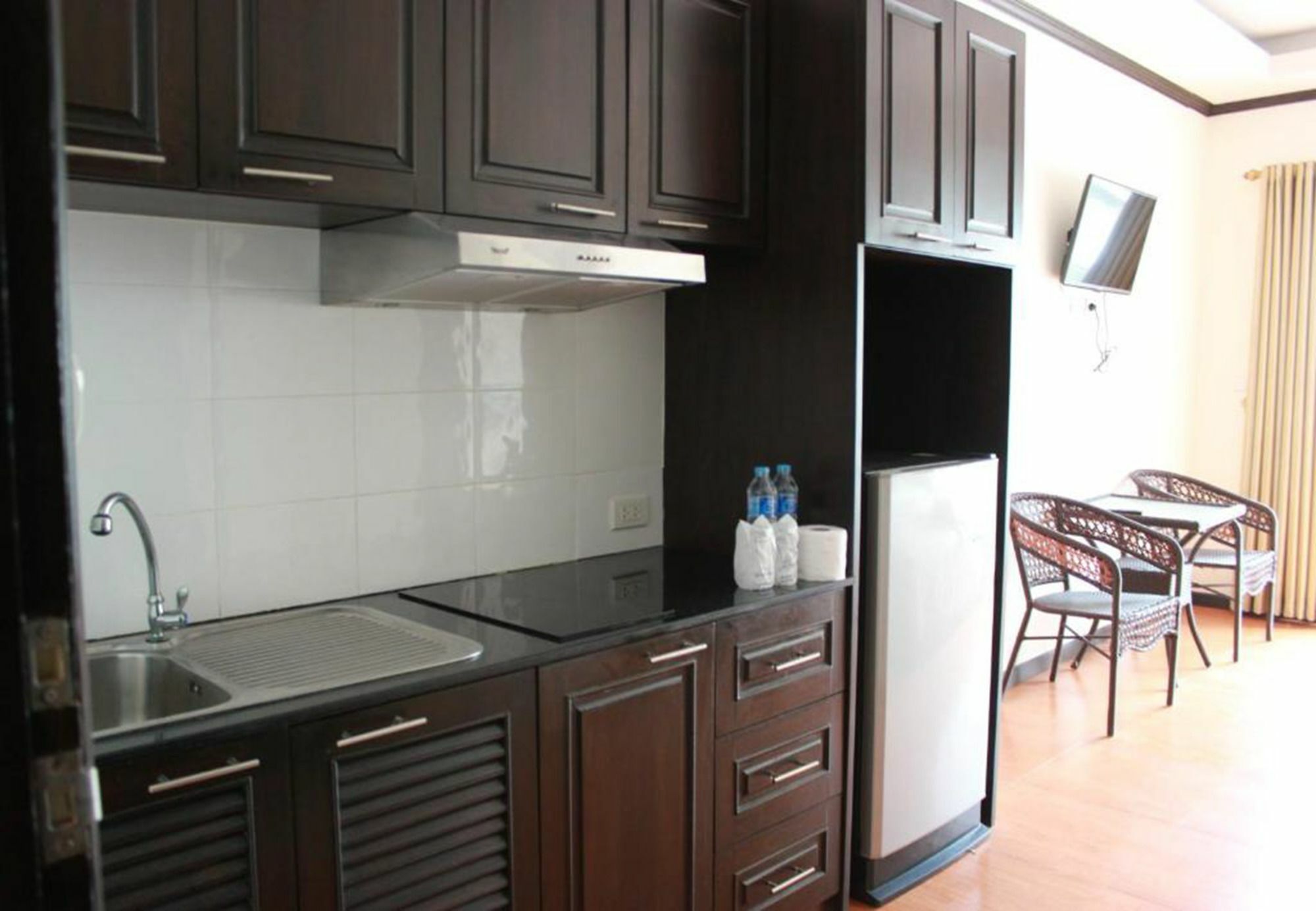 K&J Apartment Ban Nong Tabaek Exterior foto